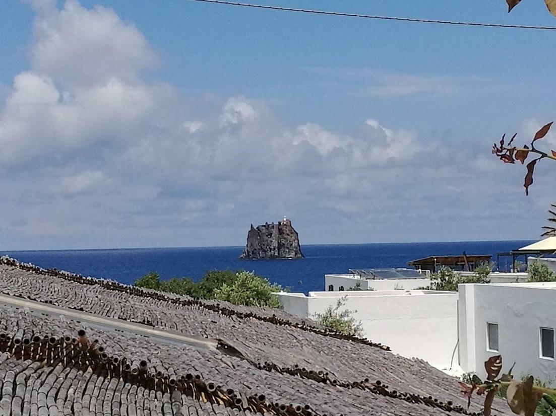 فندق La Rosamarina سترومبولي المظهر الخارجي الصورة